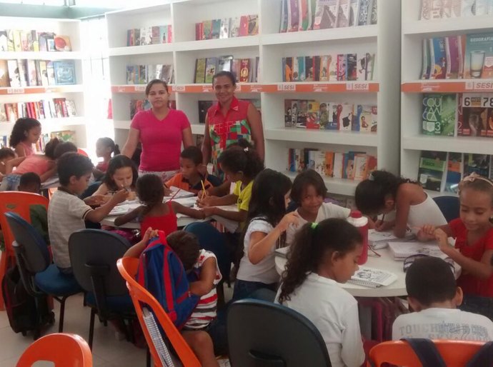 Escola Ronalço dos Anjos comemoram o Dia do Livro em Pão de Açúcar