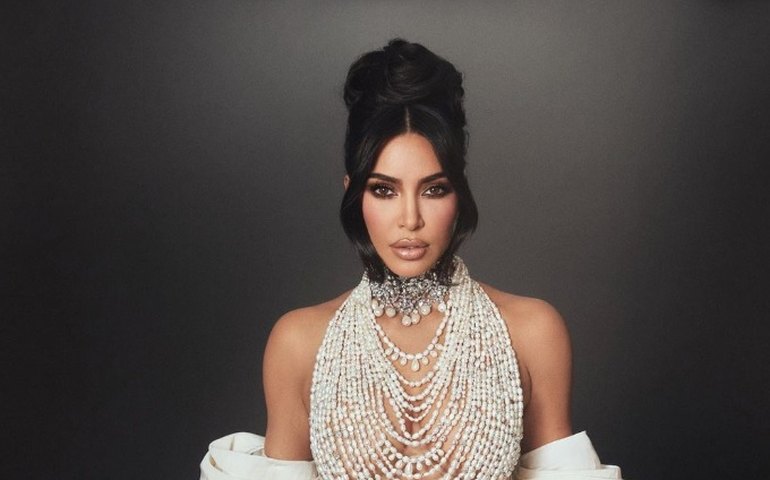 Kim Kardashian acusa Kanye West de criar boato de affair com Drake