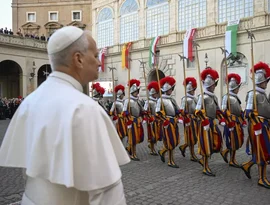 Guarda suíço é investigado por insultar mulheres judias