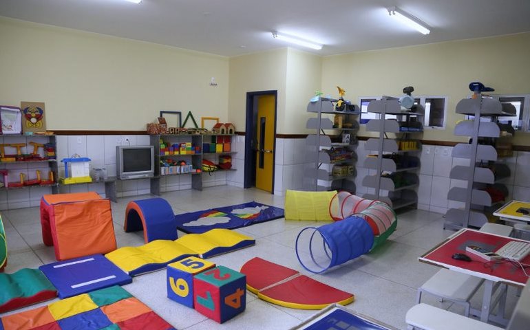 Comissão especial discute avanços e desafios da educação na primeira infância