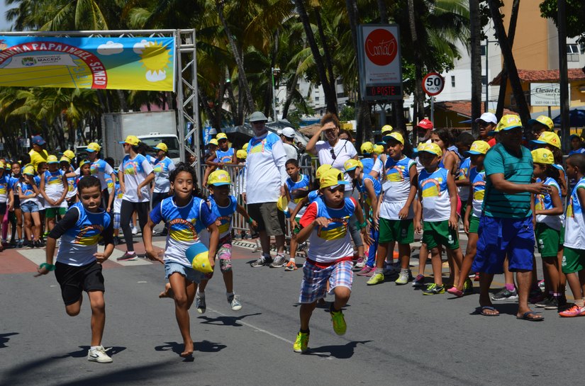 Maratoninha Papai Noel: 6° edição da prova movimenta a orla no domingo, 16