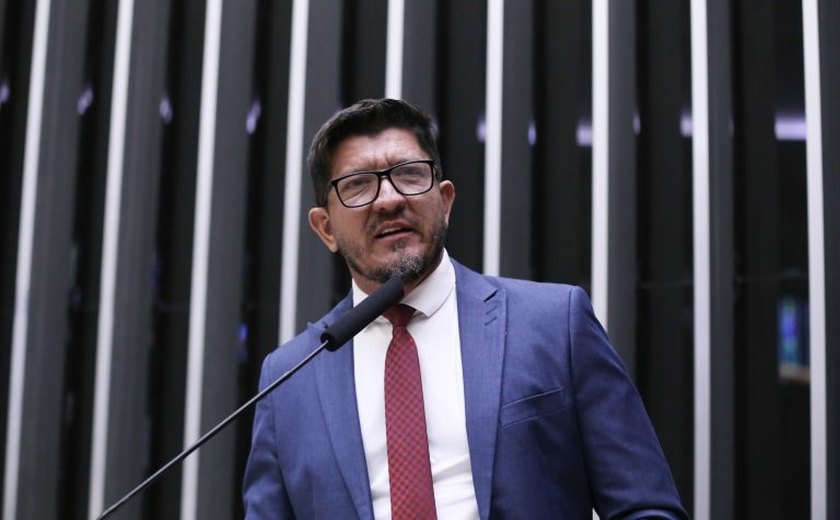 Comissão aprova medidas para tornar centros comerciais mais acessíveis