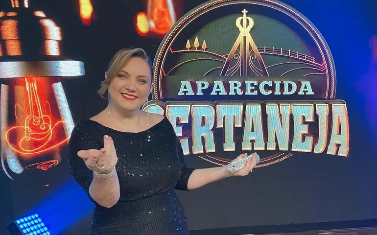 Silvio Brito participa do quadro “Canções de Ouro” no “Aparecida Sertaneja”