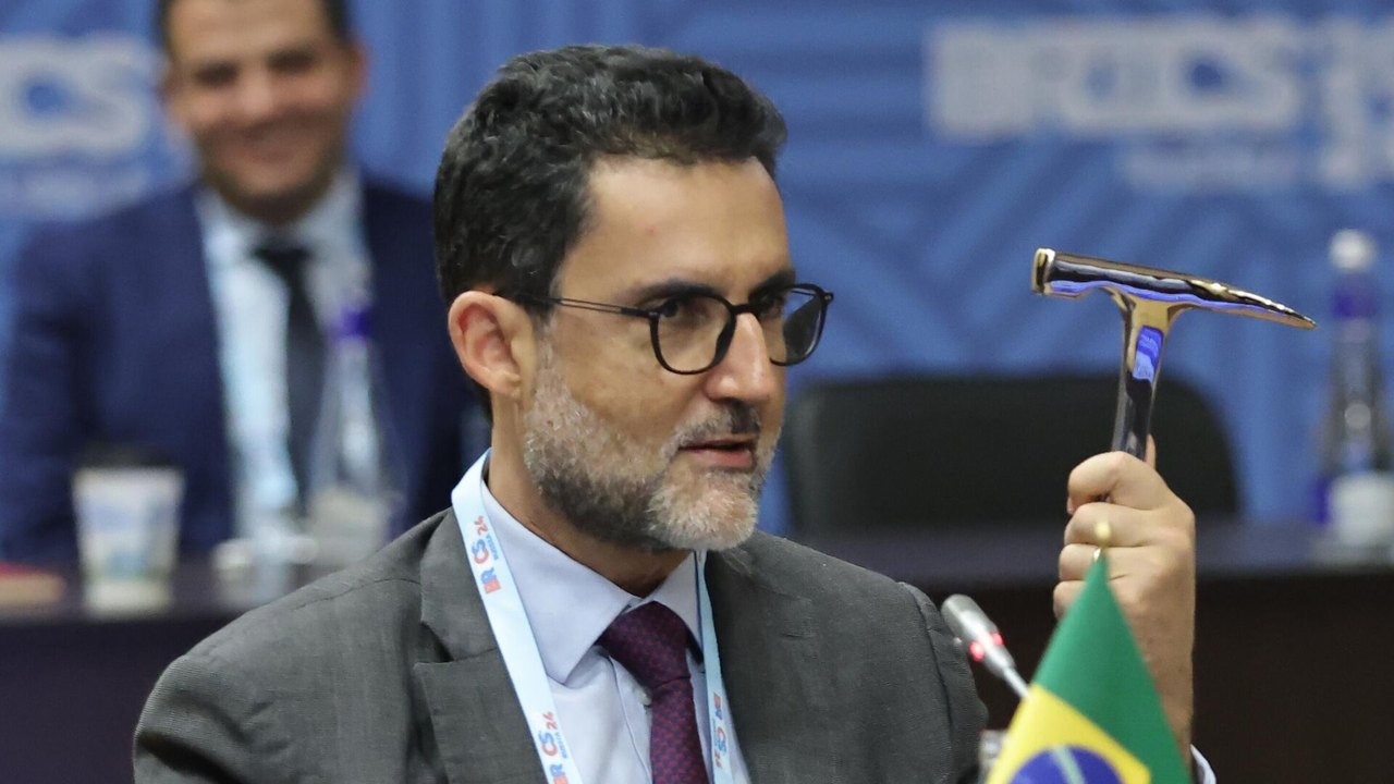 Coordenador do BRICS no Brasil revela à Sputnik prioridades do país para Cúpula de 2025 (VÍDEOS)
