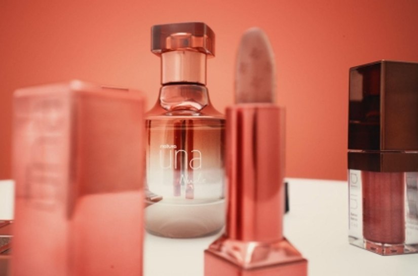 Do tom best-seller à uma coleção inédita: Natura Una revela a nova era do Nude 2C