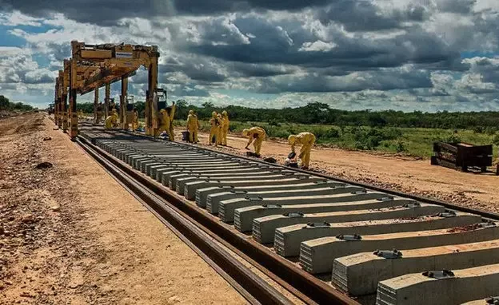 Ao todo, já foram investidos R$ 8,2 bilhões, e o orçamento total da obra é de R$ 15 bilhões
