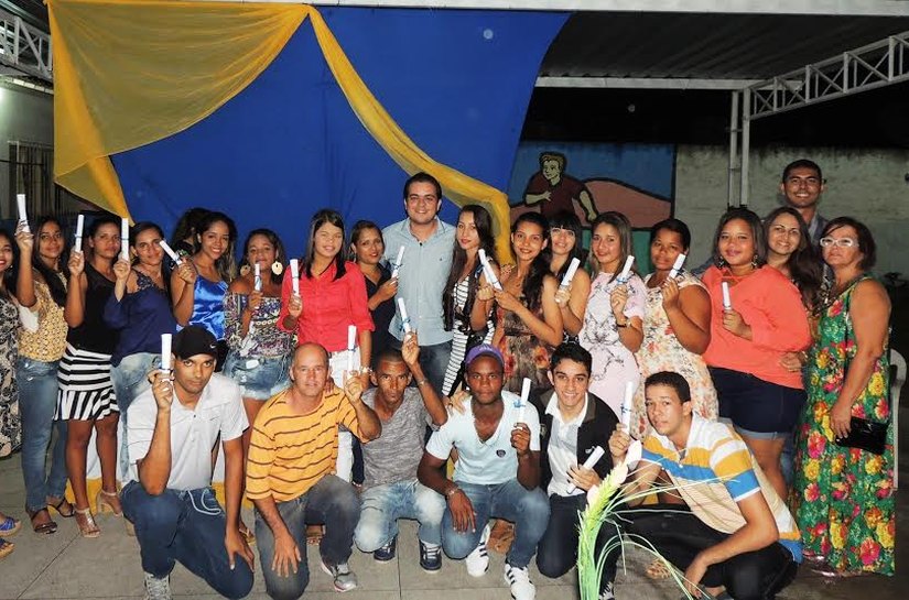 Porto Calvo promove formatura a alunos da EJA