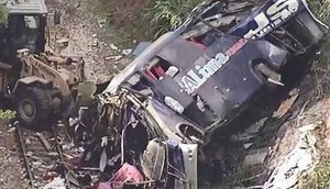 carreta-bate-em-onibus-e-deixa-11-mortos-em-joao-monlevade-mg-04122020172935477.jpeg / Foto: R7