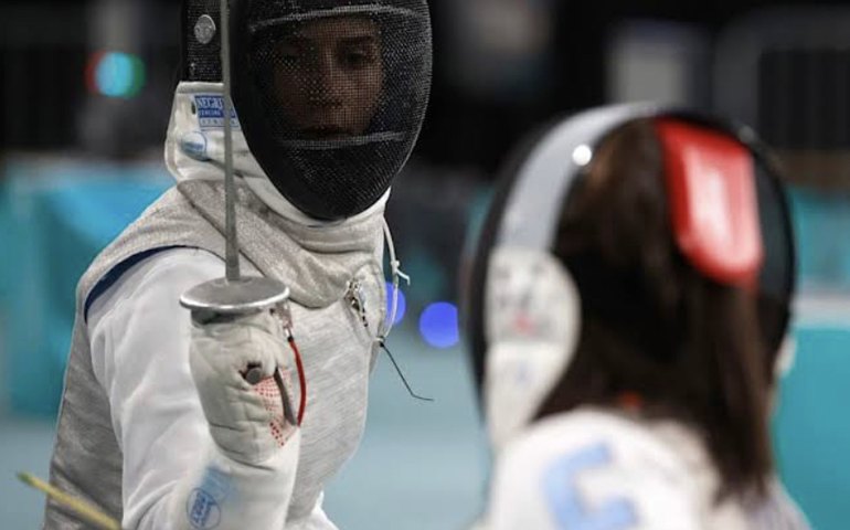 Mariana Pistoia vences Pré-Olímpico de esgrima e garante 3ª vaga do Brasil em Paris 2024