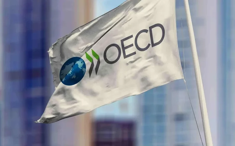 OCDE mantém projeção do PIB global para 2025 e destaca resiliência diante de desafios