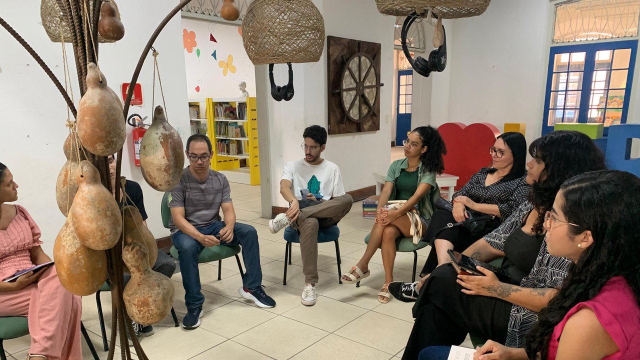 Clube da Leitura discute ciência, poder e ética com 'O Homem Invisível'