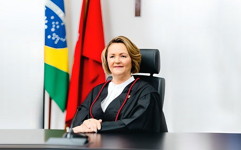 Procurador-geral de Justiça apoia indicação de Marluce Caldas ao STJ
