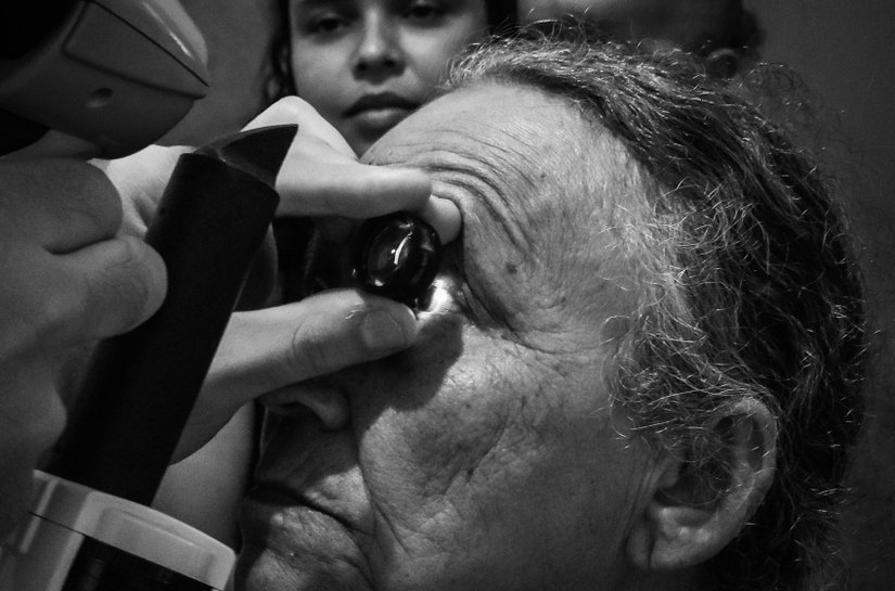 Olhar da Gente promove triagens de cirurgias de catarata em Mar Vermelho