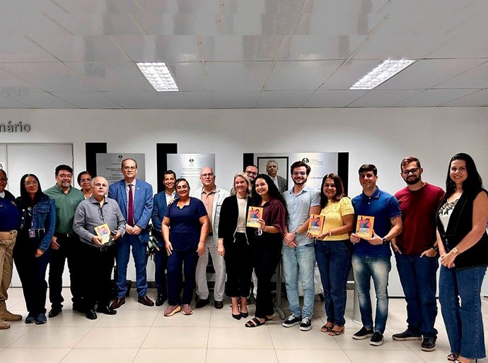 Servidores e magistrados são vacinados no Fórum da Rodoviária