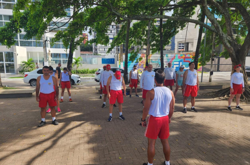 Bombeiros promove semanalmente projeto para estímulo à prática de exercícios físicos