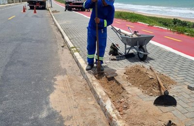 Sima recupera iluminação da Avenida Litorânea após furto de cabos