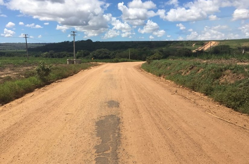 Governador assina ordem para restaurar a AL-105 em Teotônio Vilela e Coruripe