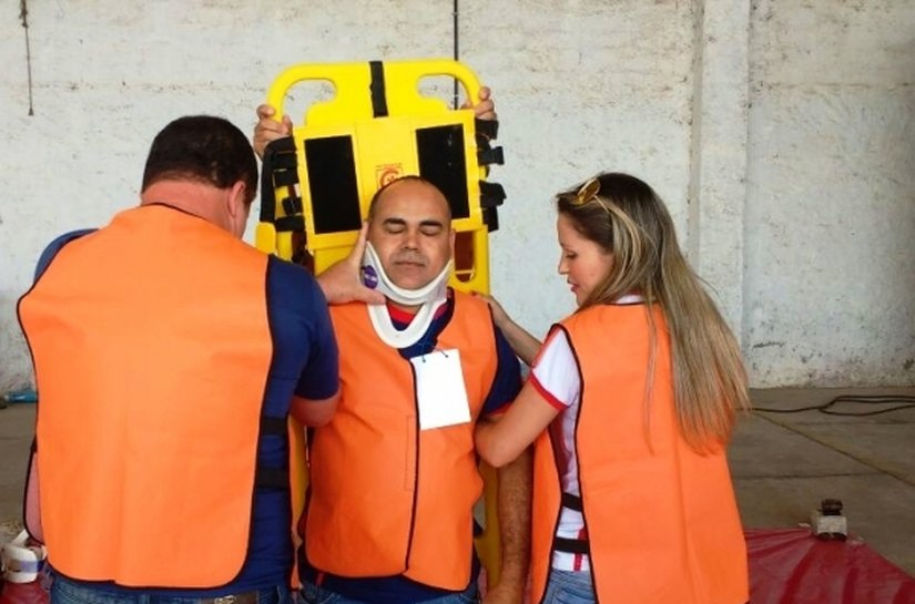 Samu Arapiraca realiza atualização prática em atendimento pré-hospitalar