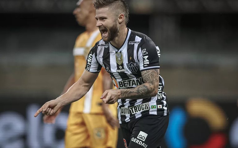 Com três gols de Eduardo Sasha, Atlético-MG vence Brasiliense em ritmo de treino