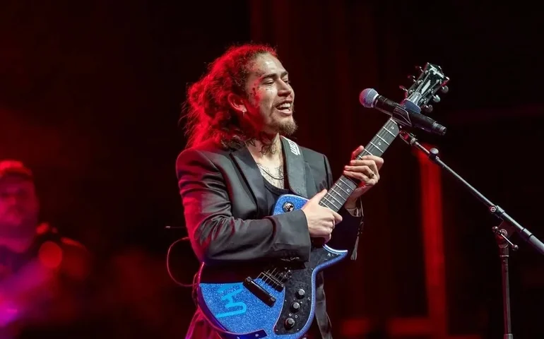 Whindersson Nunes chega ao RJ com seu novo show no Teatro Nova Iguaçu Petrobras e no Teatro da Ilha