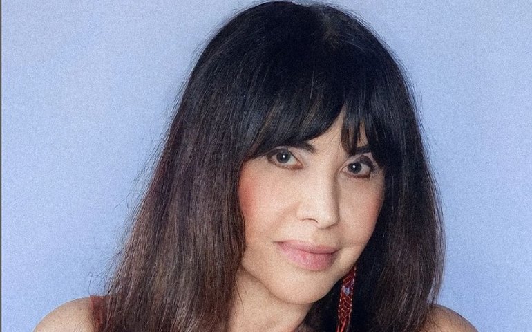 Filho revela que Claudia Alencar não está mais andando