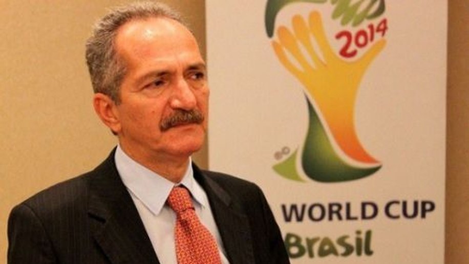 Ministro do Esporte visita as obras do Estádio Rei Pelé e lança livro em Maceió
