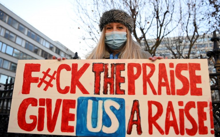 Greves em série pressionam governo conservador britânico