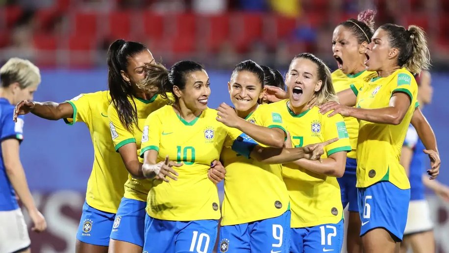 Seleção feminina de futebol terá amistoso contra a Itália em outubro