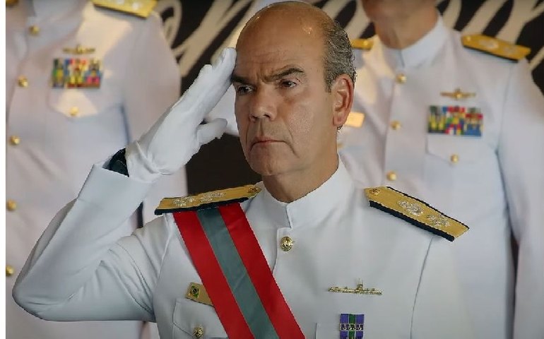 Otimista com reunião, comandante da Marinha elogia ‘visão apurada’ de Lula