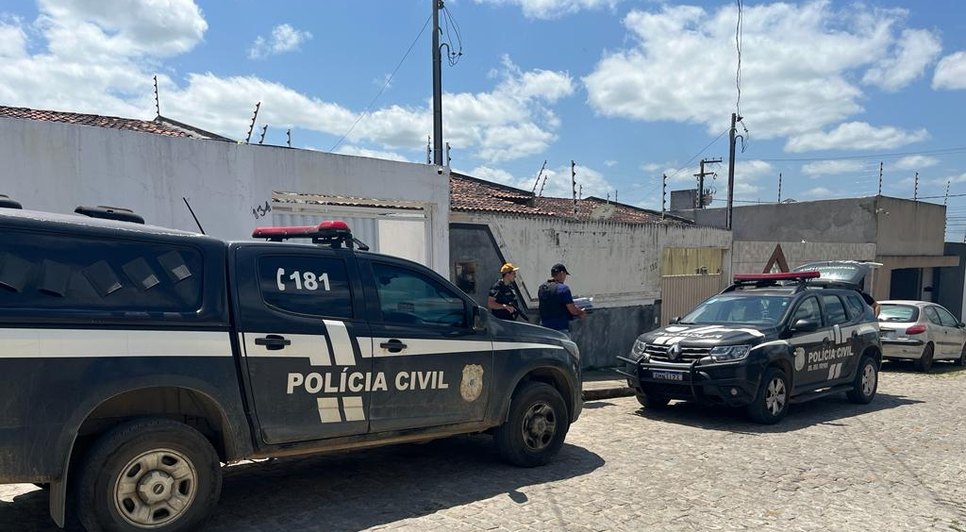 Duas mulheres são presas por golpes aplicados através de falso escritório de advocacia em Sergipe; outros suspeitos estão foragidos