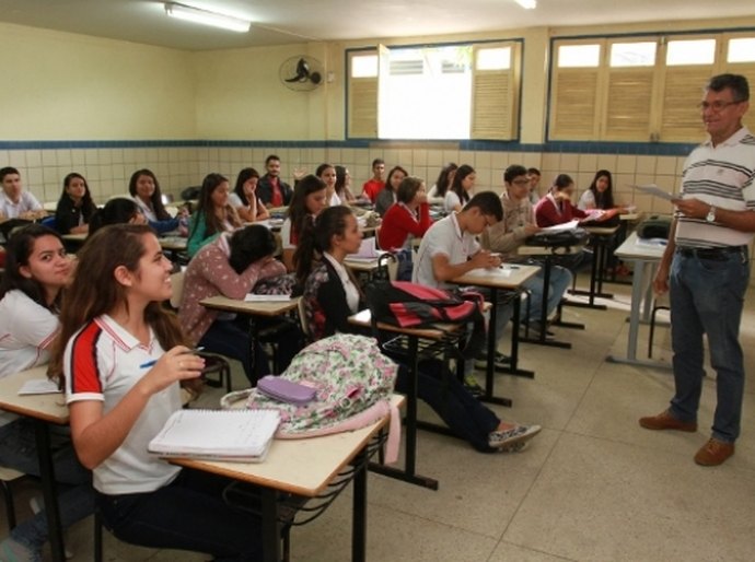 Problemas vocais de professores de Palmeira dos Índios ganham atenção do Estado