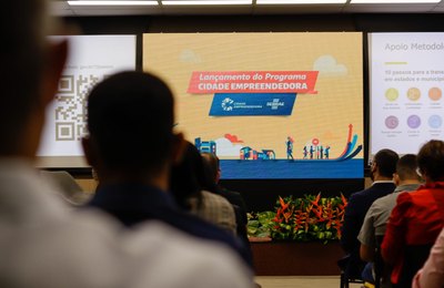 Júlio Cezar participa do lançamento do Programa Cidade Empreendedora 2022 promovido pelo Sebrae