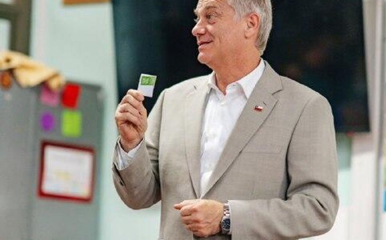 Quem é José Antonio Kast, o candidato conservador vencedor da eleição presidencial no Chile?