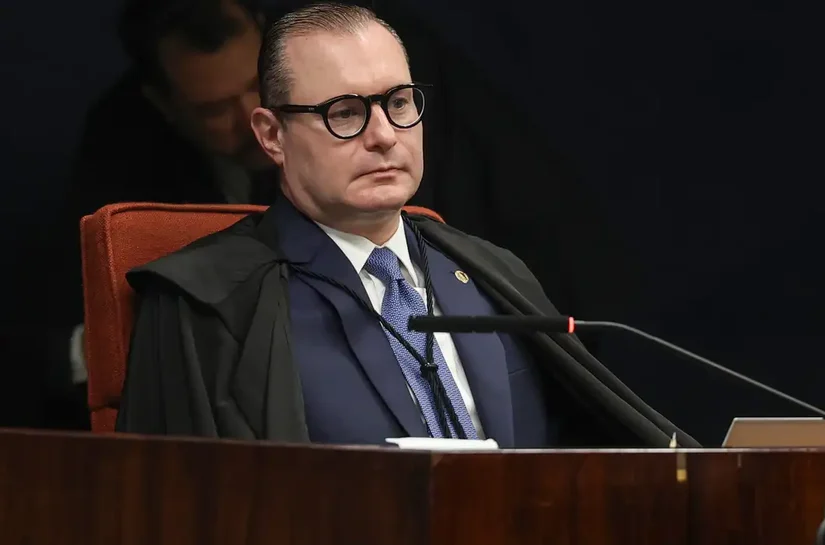 Dallagnol divulga sigilo fiscal de Zanin, que pede responsabilização