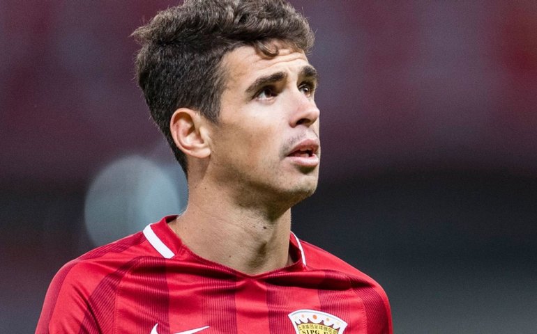 Flamengo confirma interesse em Oscar, mas garante que não abriu negociação