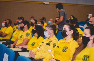 Agentes da SMTT participam de treinamento com novos EPIs