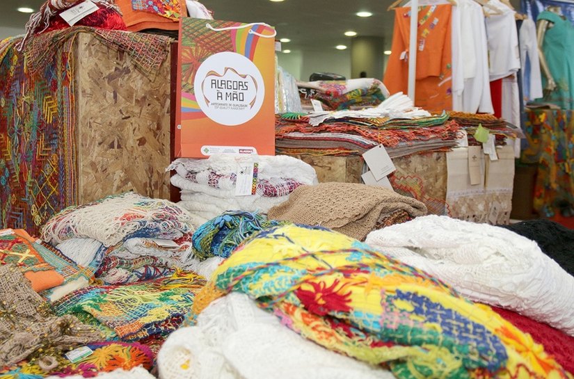 Artesanato alagoano é exposto durante Congresso de Trauma Ortopédico