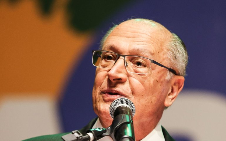 Selo Verde ajudará a neoindustrialização do Brasil, diz Alckmin