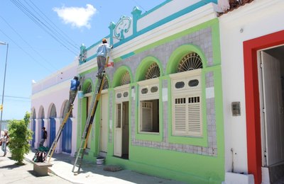 Prefeitura de Marechal Deodoro e Ibratin firmam parceria para colorir casarios históricos