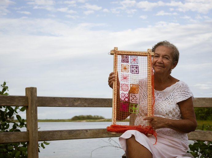 Técnicas têxteis do Alagoas são destaque no lançamento do livro 'Têxteis do Brasil: Rendas e Bordados' da Artesol