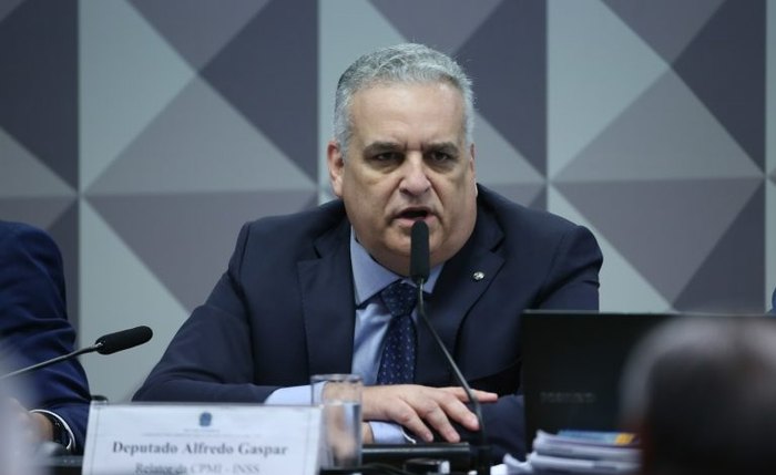 Gaspar citou que o advogado recebeu mais de R$ 3 milhões do "Careca do INSS"