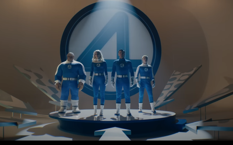 'Quarteto Fantástico: Primeiros Passos' ganha novo trailer com Surfista Prateada e Galactus