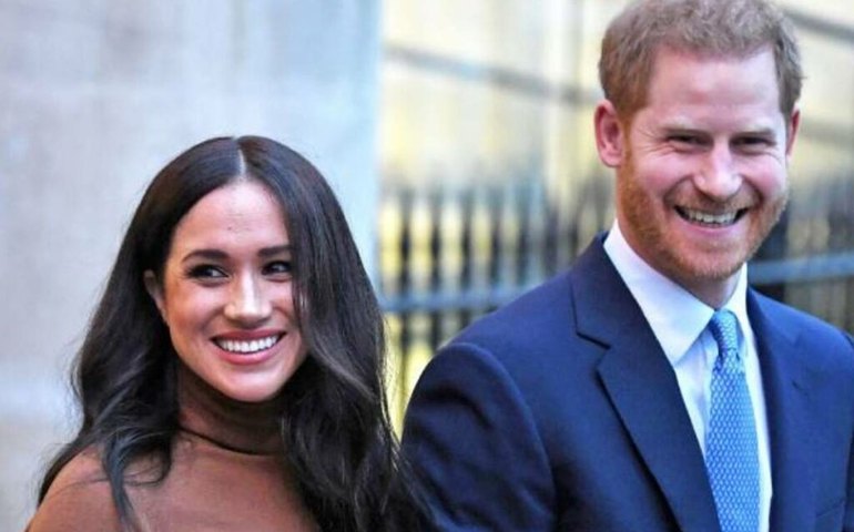 ‘Harry &amp; Meghan’ conquista a maior audiência do ano na Netflix no Reino Unido