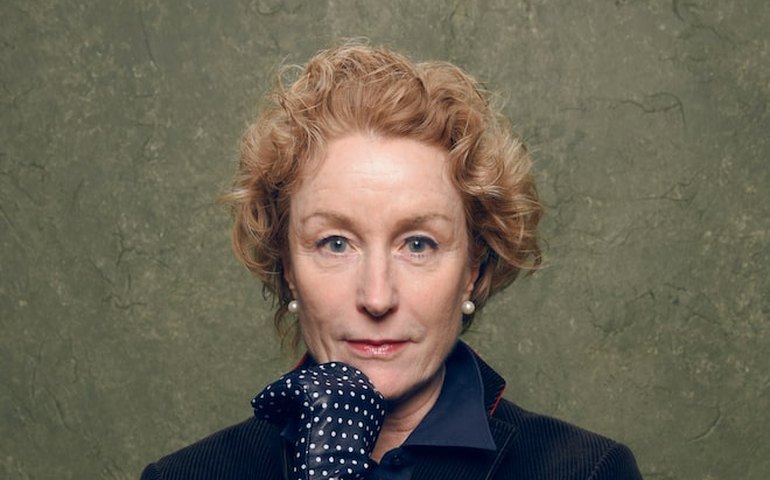 Atriz de ‘Garota Exemplar’, Lisa Banes morre após ser atropelada em NY