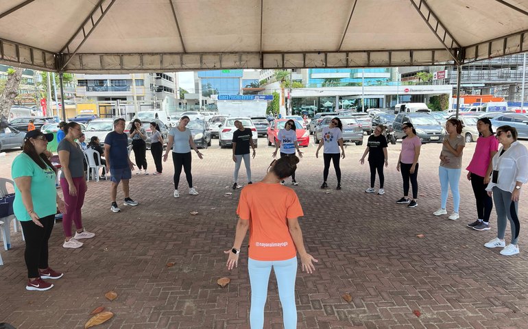 Saúde promove ação alusiva ao Dia do Nutricionista na orla de Maceió