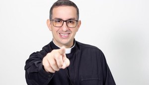 Diácono Rômulo apresenta show oracional em Rosário do Catete nesta sexta-feira