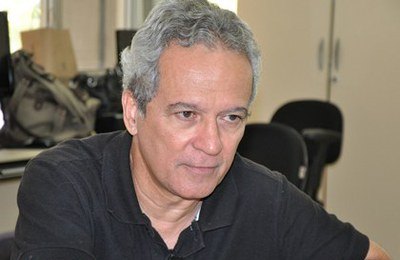 Em novo estudo, professor destaca impactos da pandemia na economia