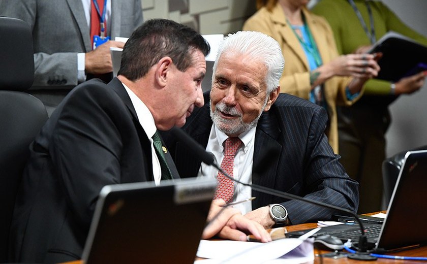 Na CAE, governo pede adiamento de projetos com impacto fiscal