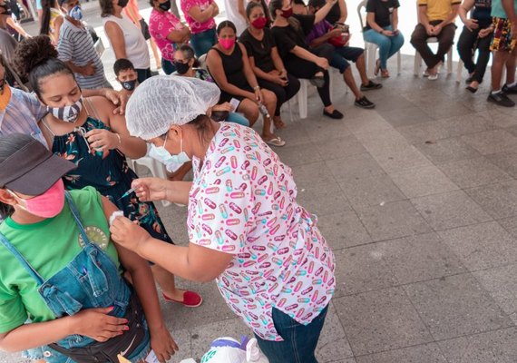 Cerca de 60% das crianças ainda não tomaram 2a da vacina contra a Covid-19