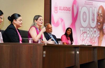 Outubro Rosa: Sesau abre campanha e destaca importância do diagnóstico precoce do câncer de mama